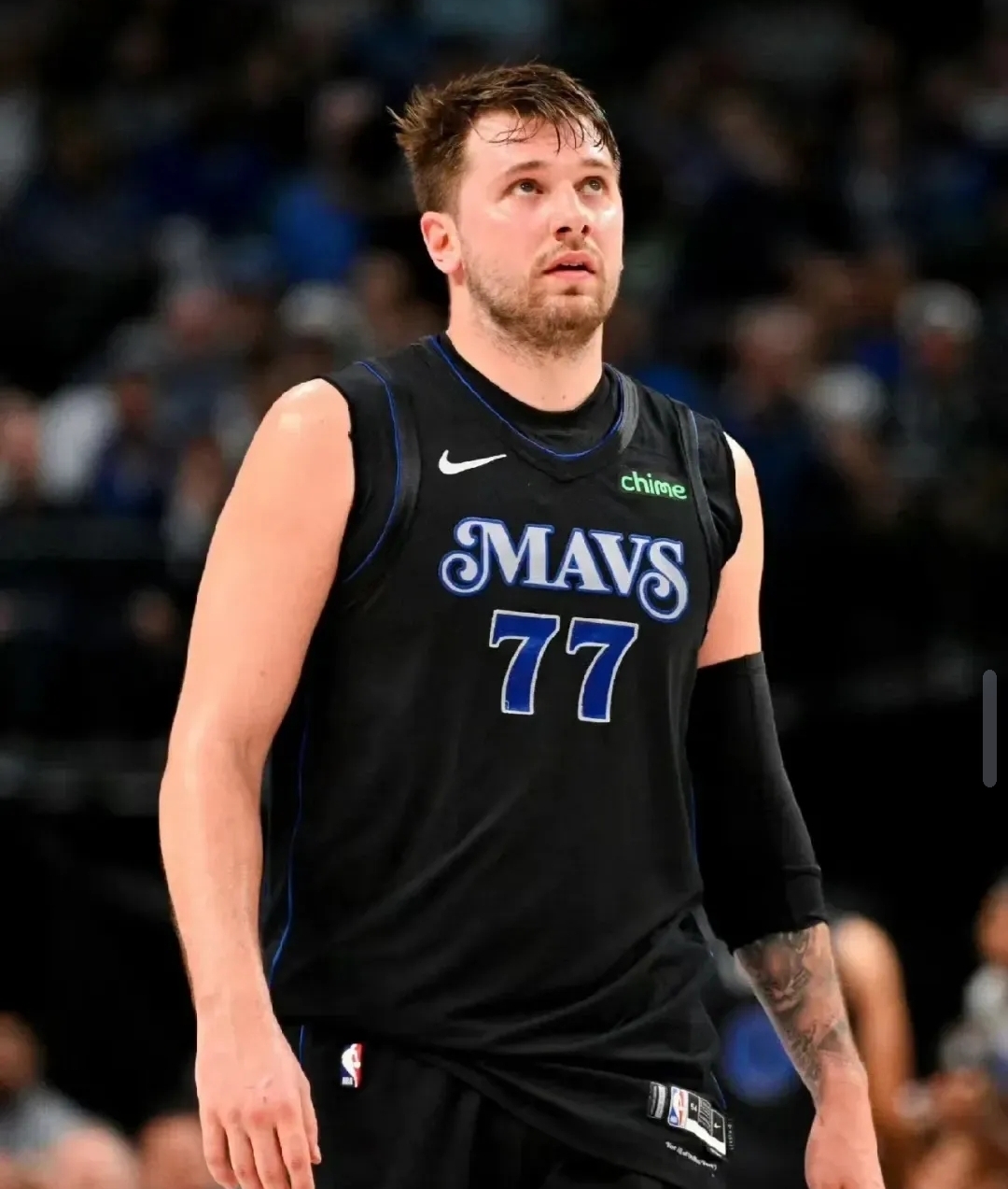 AYX-关于东契奇连续十五场比赛得分超过挺进下一轮，TL挑战极限！的信息